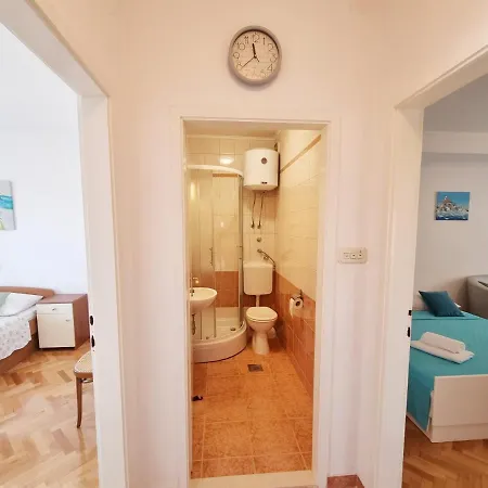 Apartman Bidol *